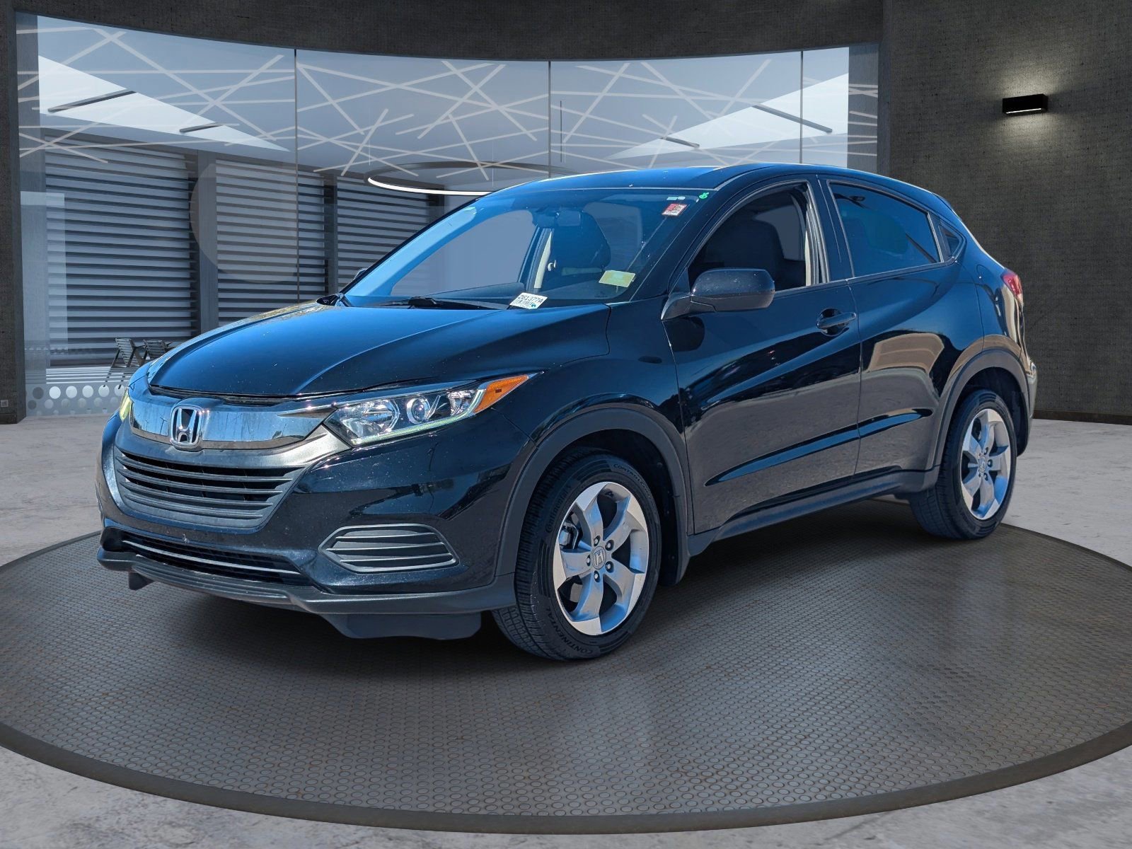 Used 2020 Honda HR-V LX image 2