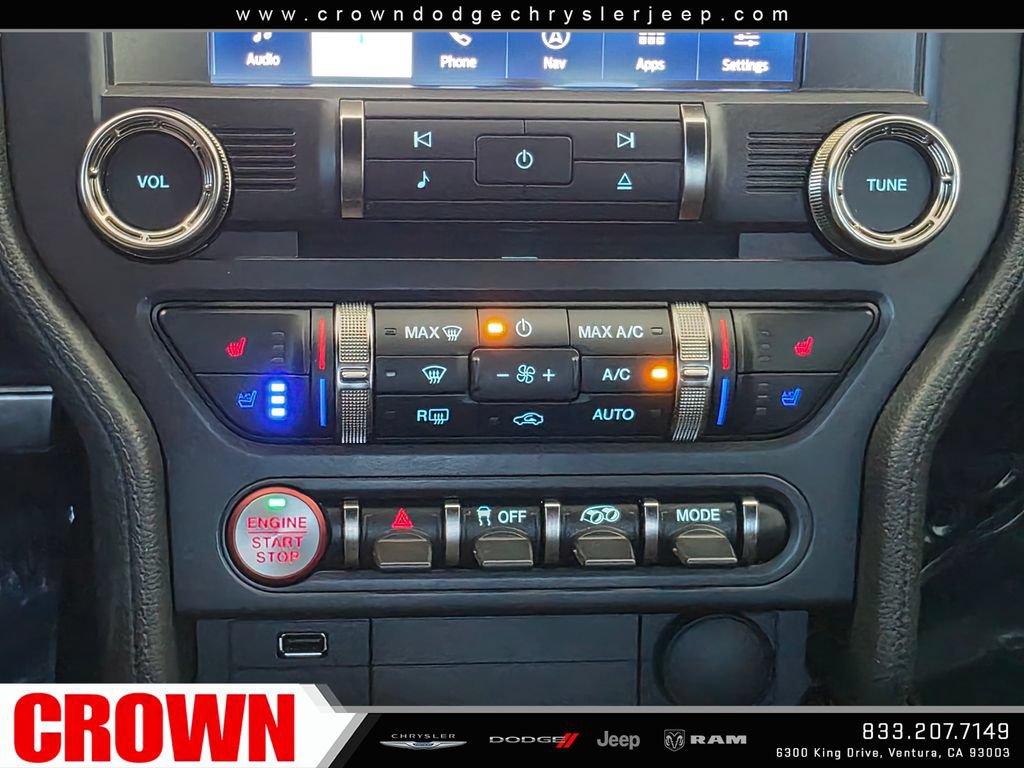 Used 2022 Ford Mustang Shelby GT500 w/ Technology Package RWD image 41