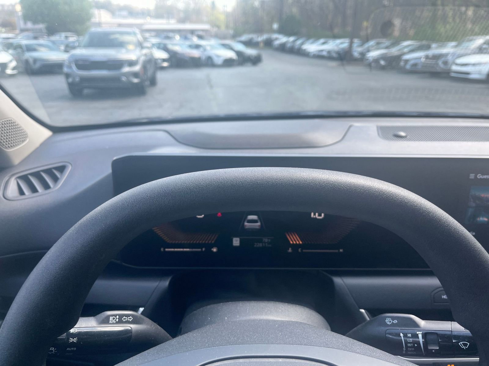 Used 2025 Kia K4 FWD image 30