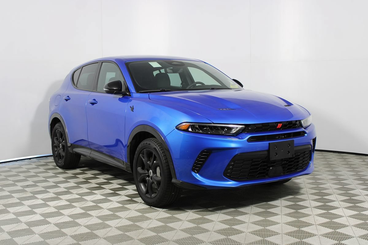 Used 2024 Dodge Hornet R/T w/ R/T Blacktop Package AWD/4WD image 34