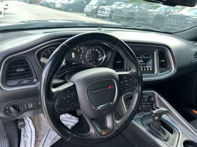 Certified 2019 Dodge Challenger SXT RWD image 8