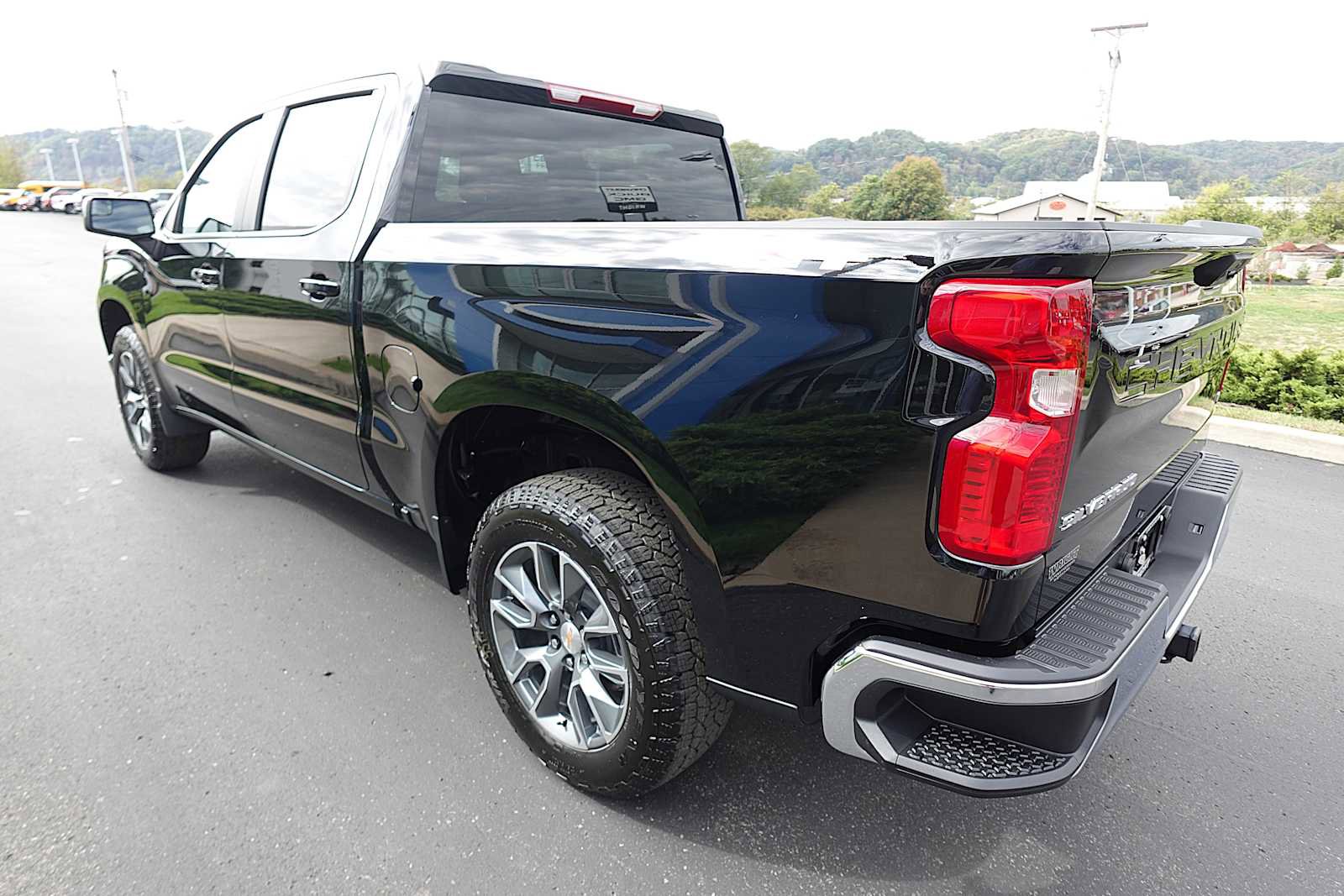 New 2026 Chevrolet Silverado 1500 LT image 6