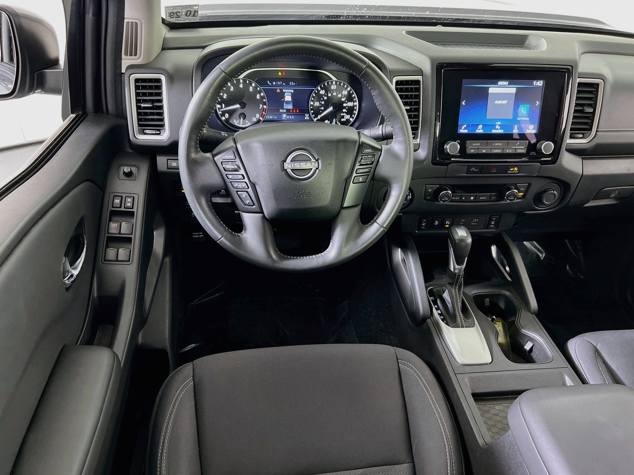 Used 2024 Nissan Frontier SV w/ SV Convenience Package AWD/4WD image 21