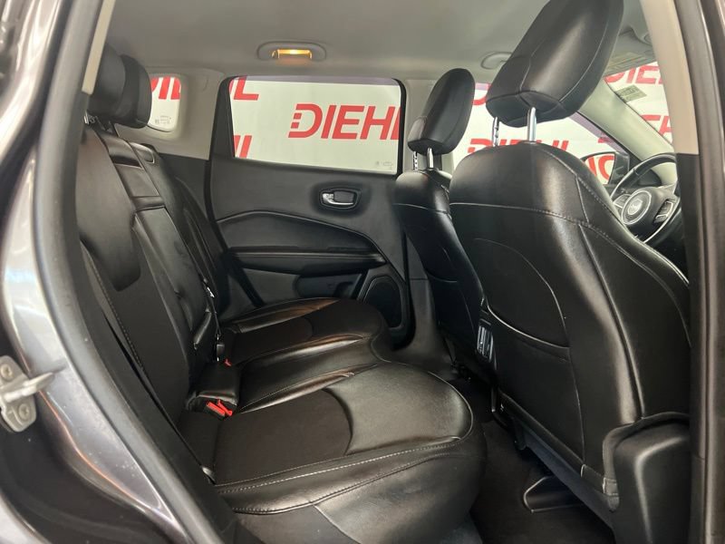 Used 2020 Jeep Compass Latitude w/ Cold Weather Group AWD/4WD image 10