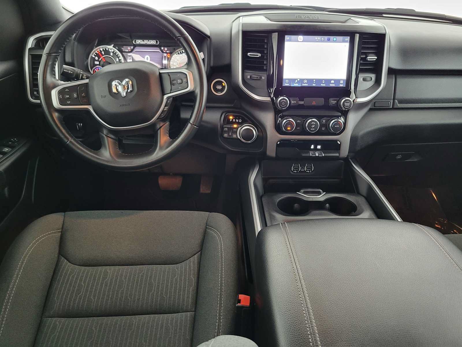 Used 2022 RAM 1500 Big Horn AWD/4WD image 19