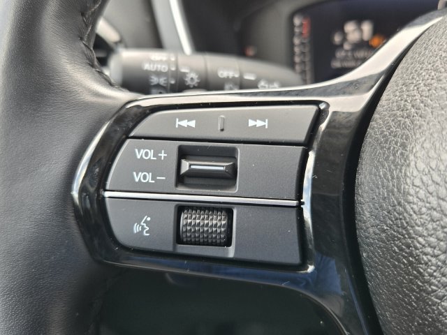 Used 2024 Honda Pilot Elite image 23