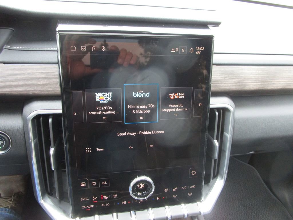 New 2026 GMC Acadia Denali w/ Super Cruise Package image 38