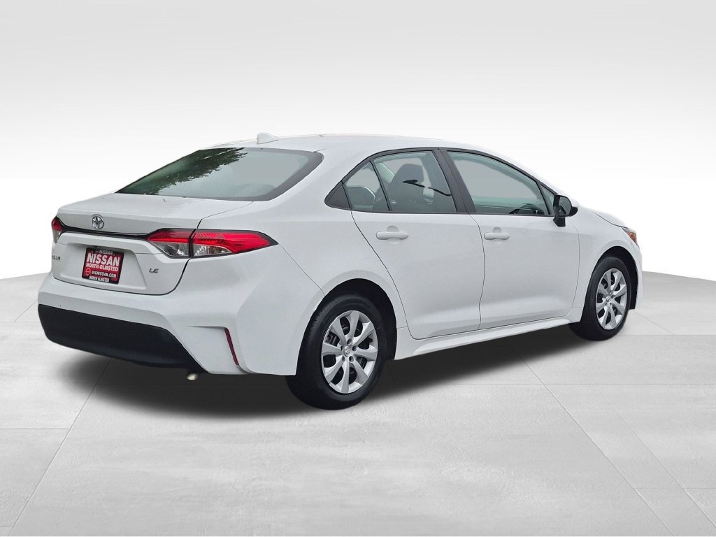 Used 2024 Toyota Corolla LE FWD image 7