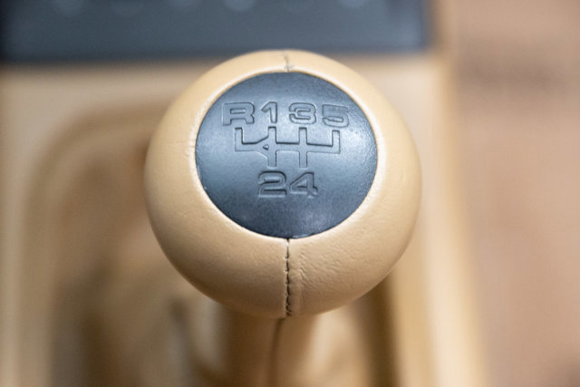 Used 1994 Porsche 911 Carrera 4 image 79