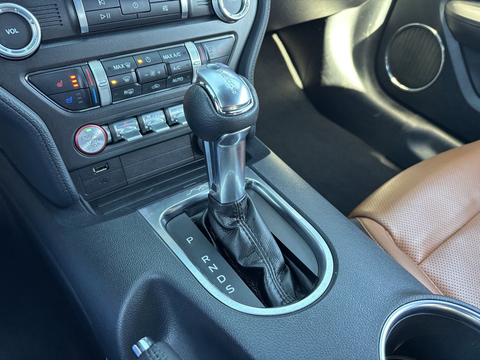 Used 2023 Ford Mustang GT Premium image 6