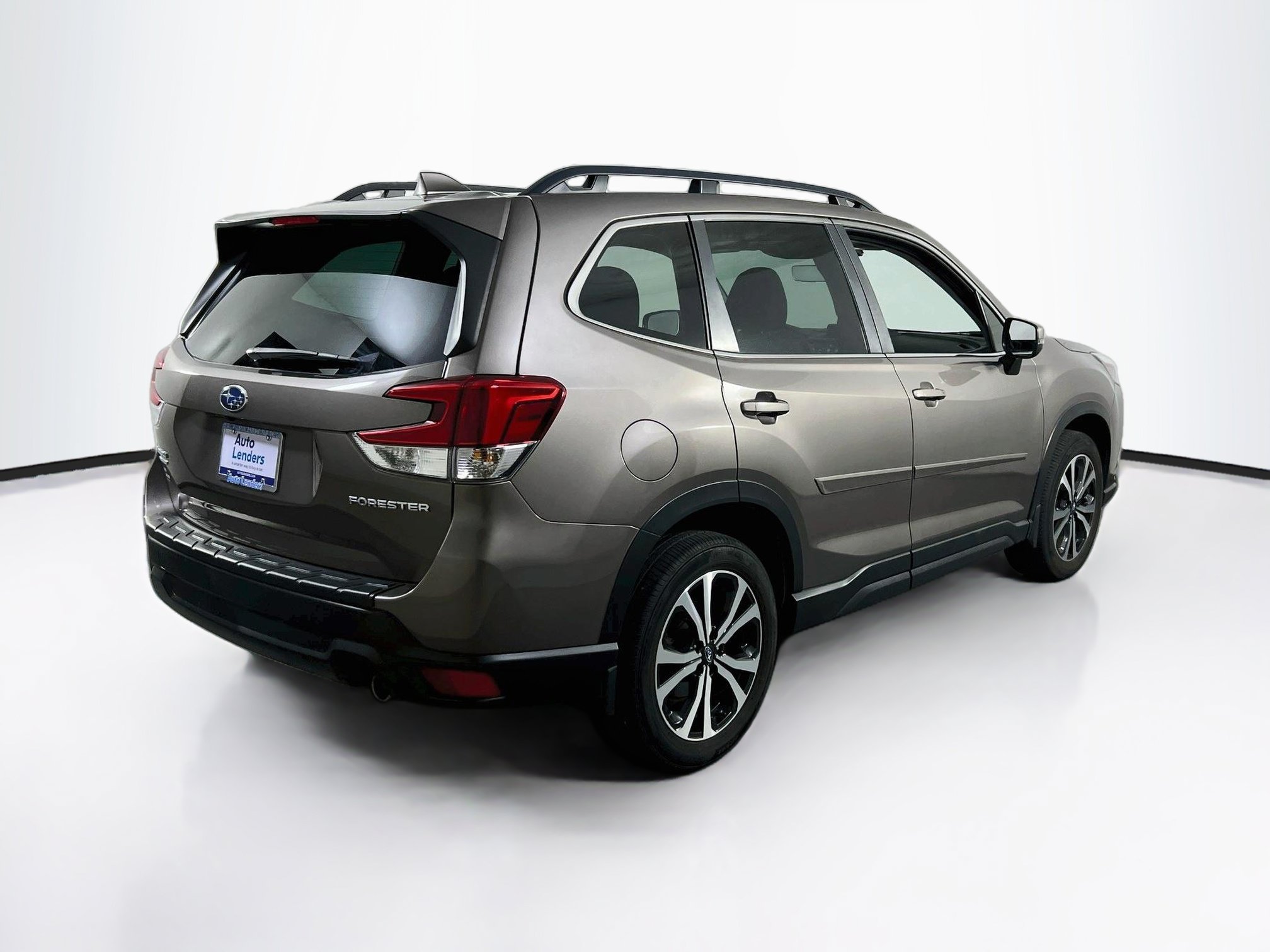 Used 2023 Subaru Forester Limited AWD/4WD image 5