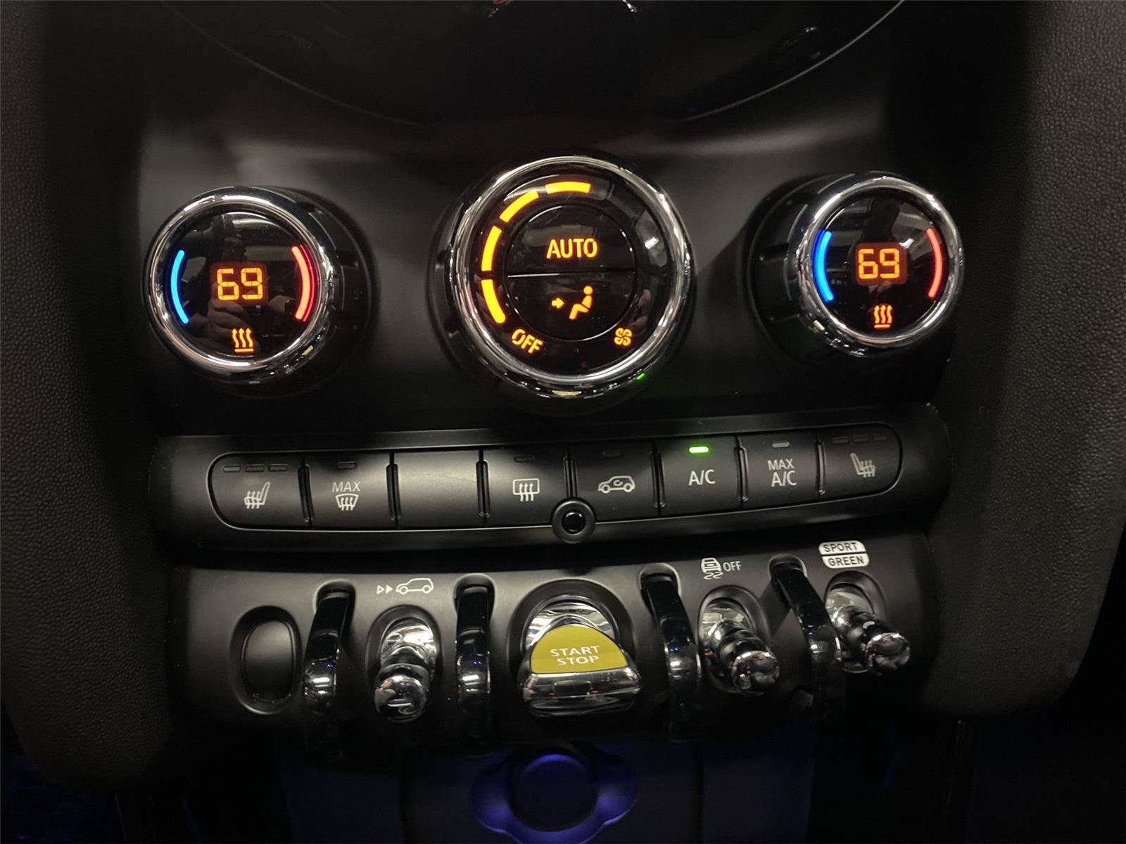 Used 2023 MINI Cooper SE FWD image 21