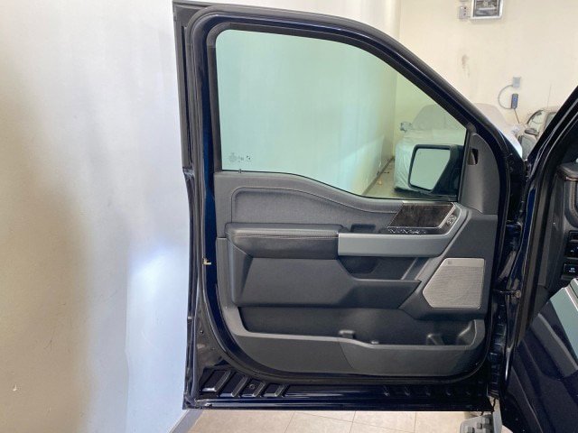 Used 2023 Ford F150 Lightning Lariat w/ Tow Technology Package image 15
