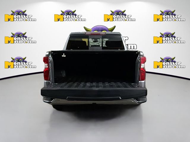 Used 2022 Chevrolet Silverado 1500 LT w/ Convenience Package II AWD/4WD image 25