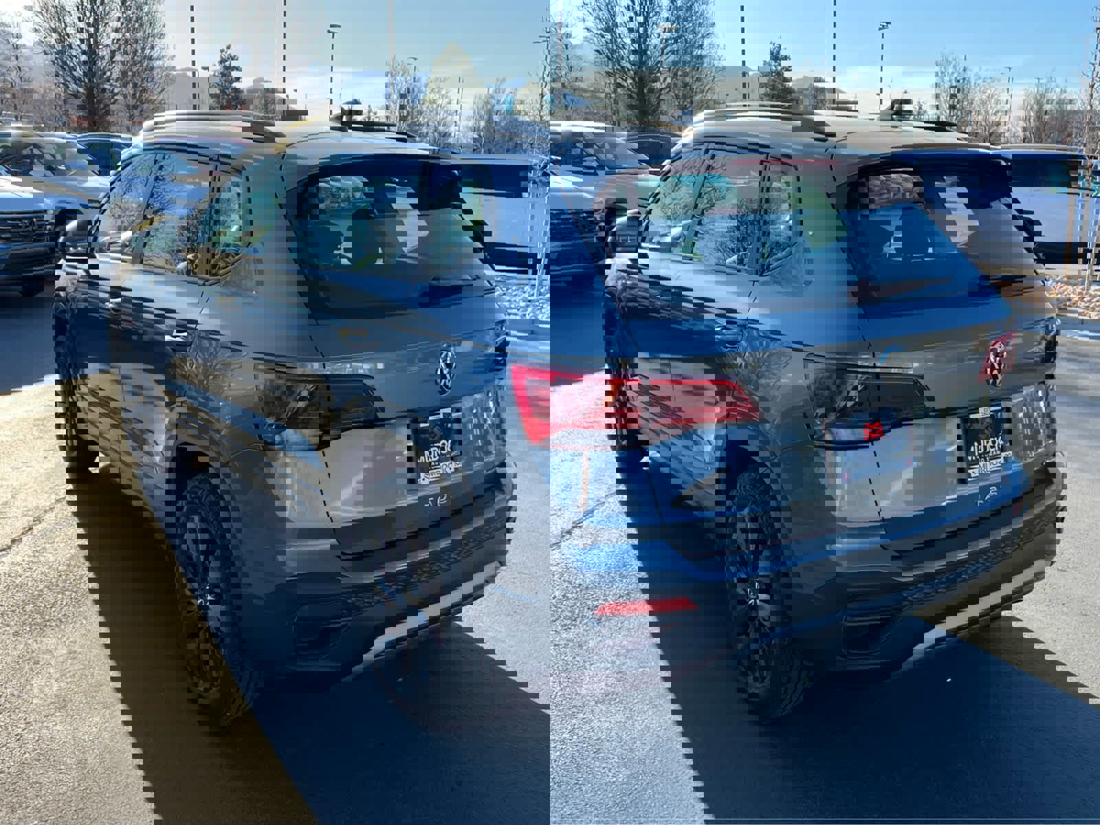 Used 2022 Volkswagen Taos S image 10