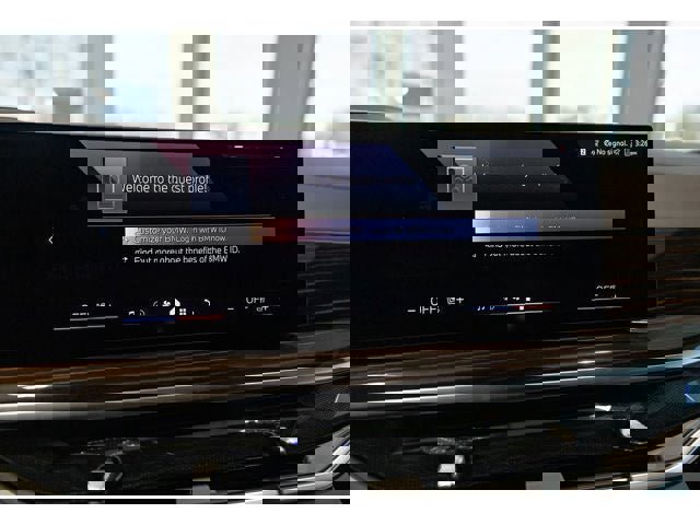 New 2026 BMW X5 xDrive50e image 63