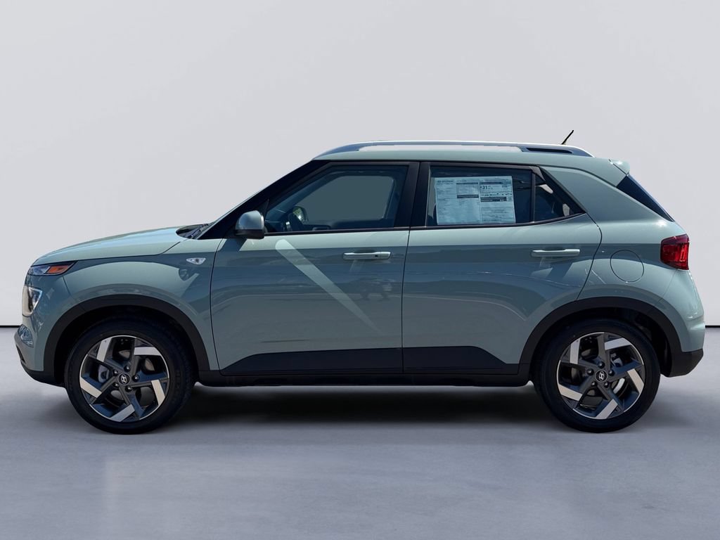 New 2026 Hyundai Venue SEL FWD image 6
