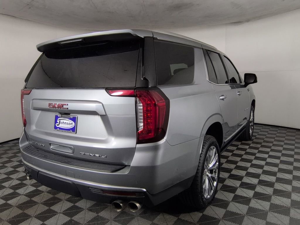 Certified 2023 GMC Yukon Denali w/ Denali Reserve Package AWD/4WD image 6