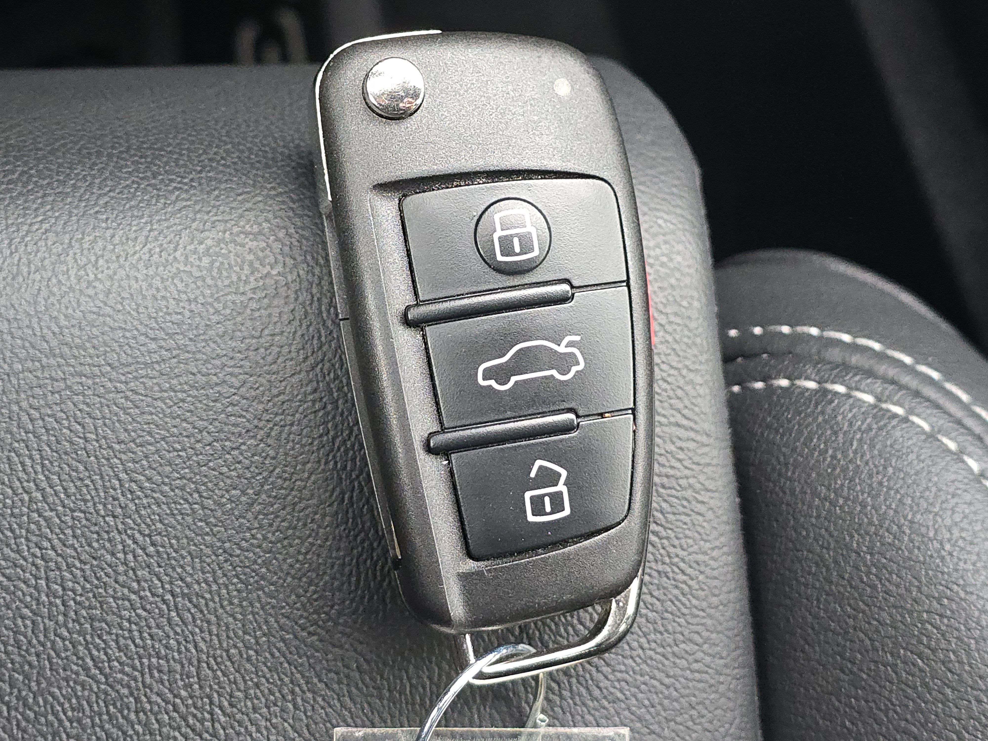 Certified 2024 Audi Q3 2.0T Premium Plus image 27