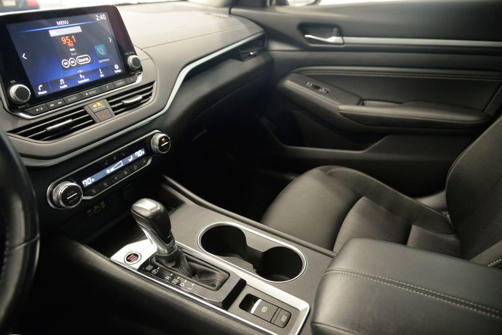 Used 2019 Nissan Altima 2.5 SV image 26