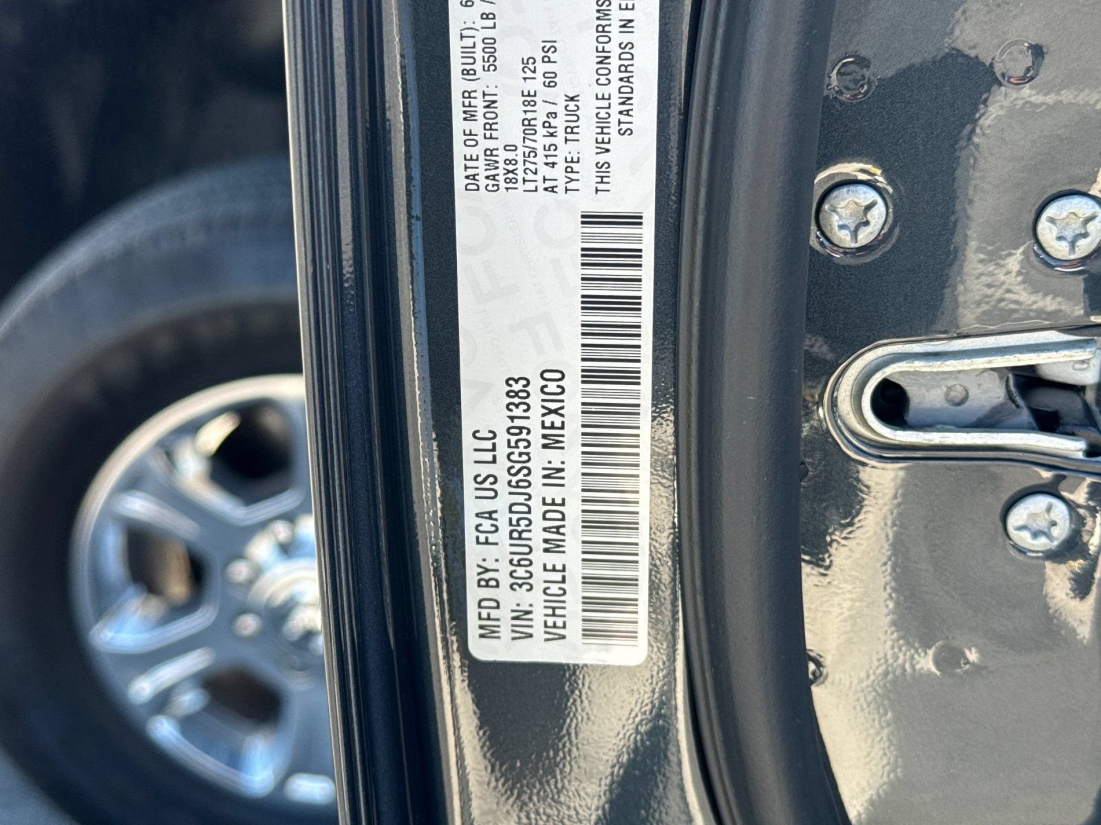 Used 2025 RAM 2500 Big Horn AWD/4WD image 41