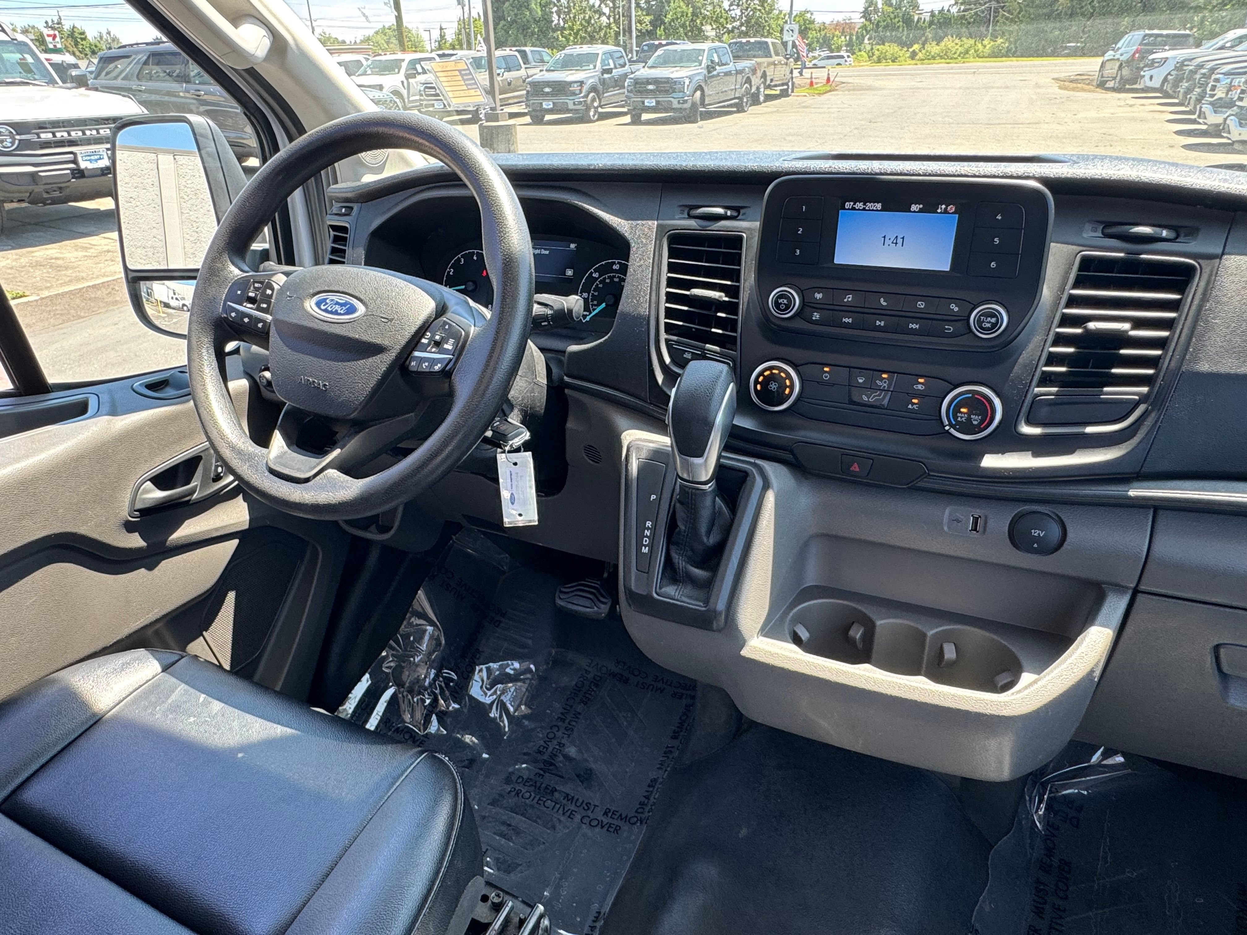 Used 2023 Ford Transit 250 Medium Roof AWD image 23