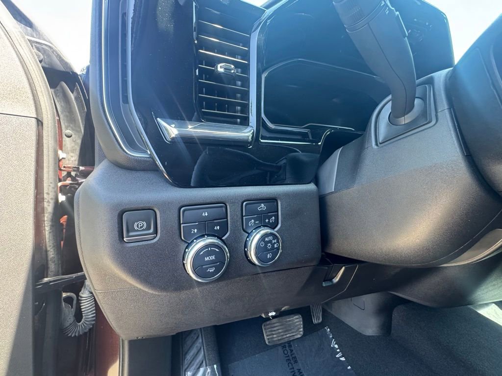 Used 2024 GMC Sierra 2500 SLE w/ Preferred Package AWD/4WD image 21