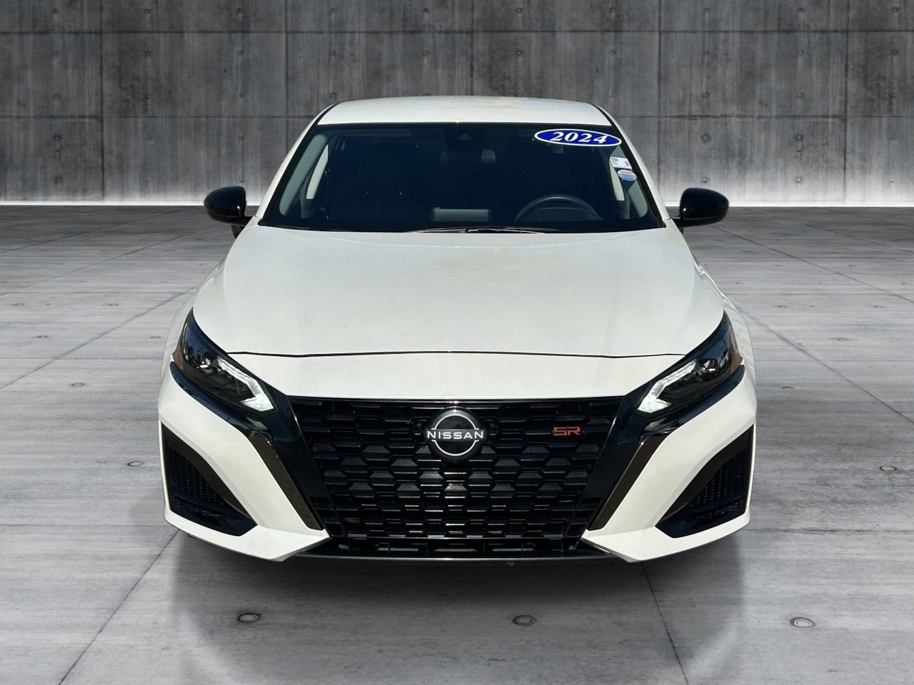 Used 2024 Nissan Altima 2.5 SR FWD image 8