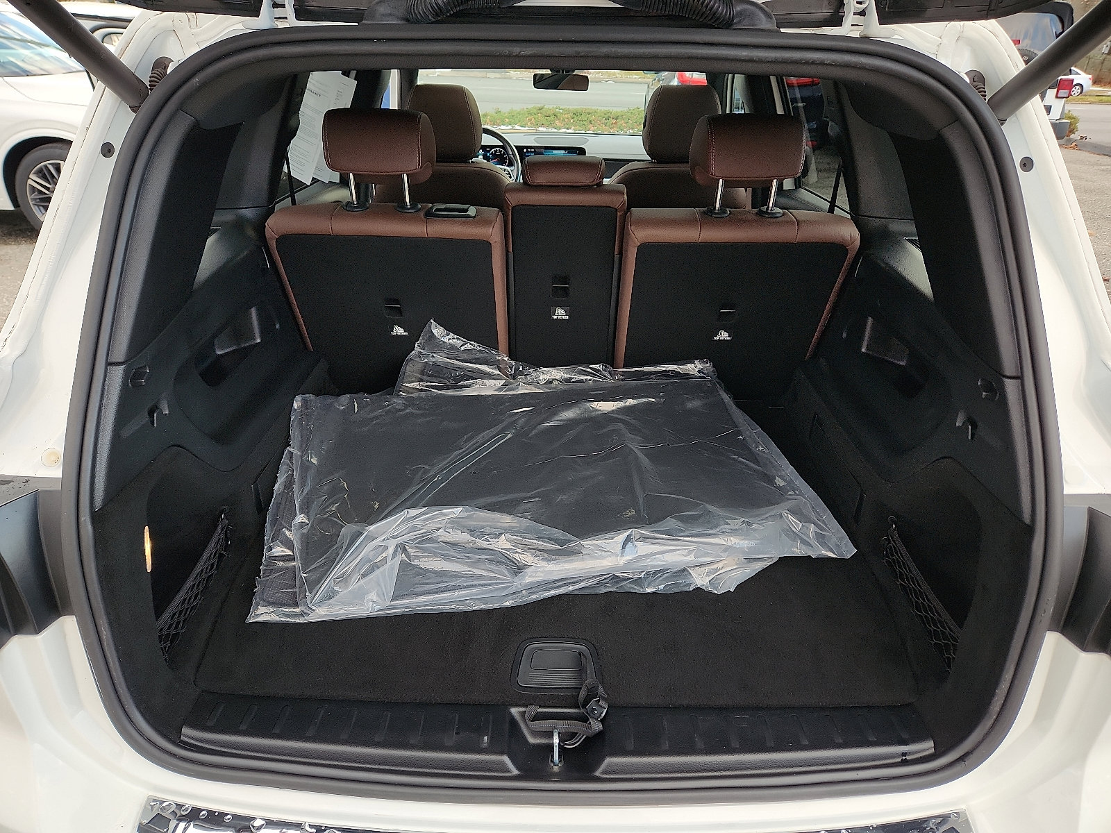 Used 2021 Mercedes-Benz GLB 250 4MATIC image 29