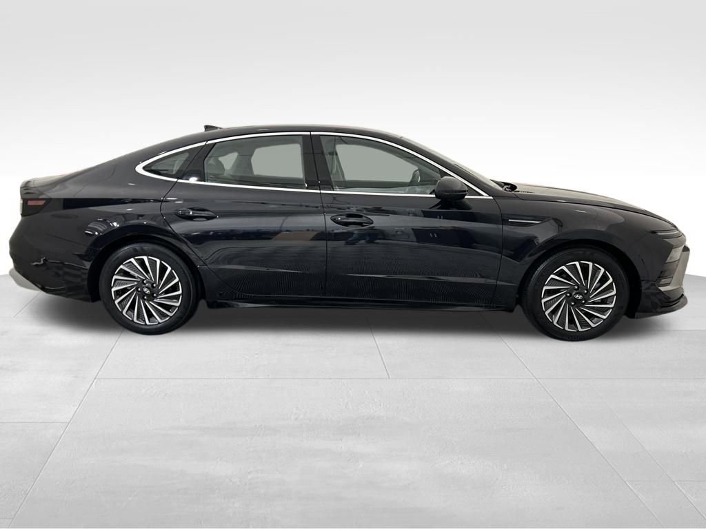 Used 2025 Hyundai Sonata SEL image 7