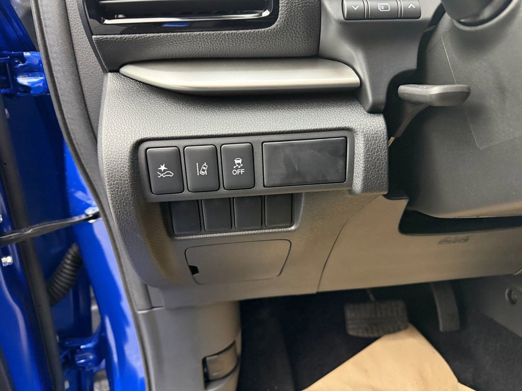 New 2026 Mitsubishi Eclipse Cross LE image 27