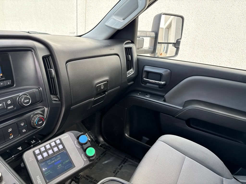 Used 2015 Chevrolet Silverado 3500 W/T w/ WT Convenience Package AWD/4WD image 26