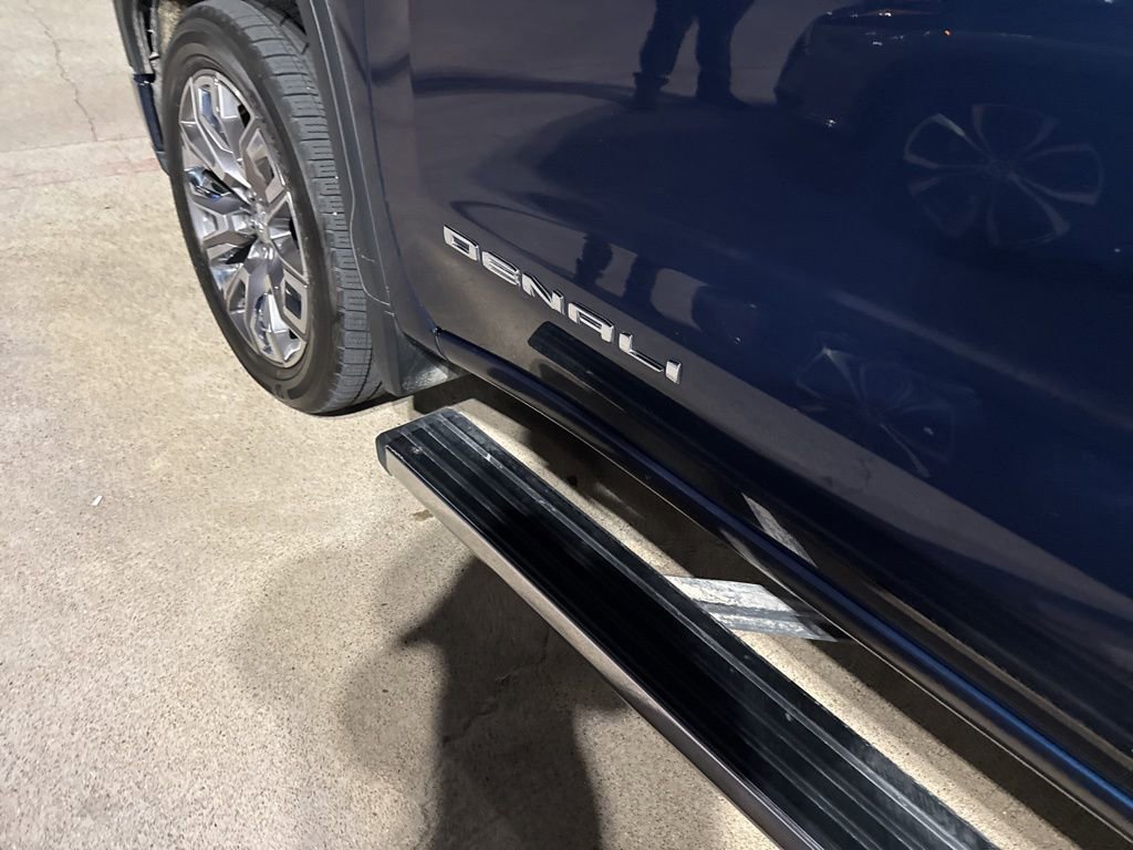 Used 2023 GMC Sierra 1500 Denali w/ Denali Reserve Package image 8