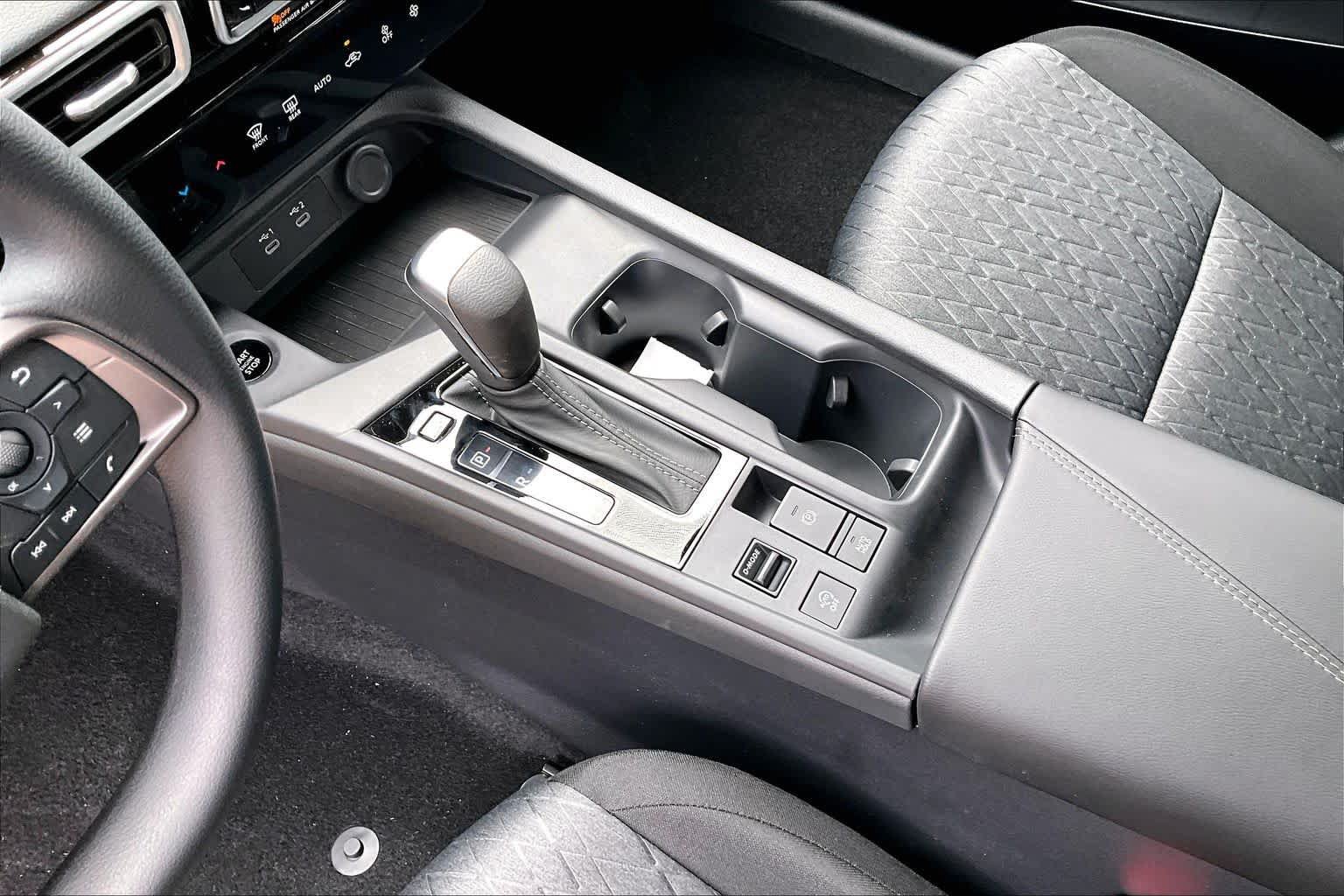 New 2027 Nissan Sentra SV FWD image 11