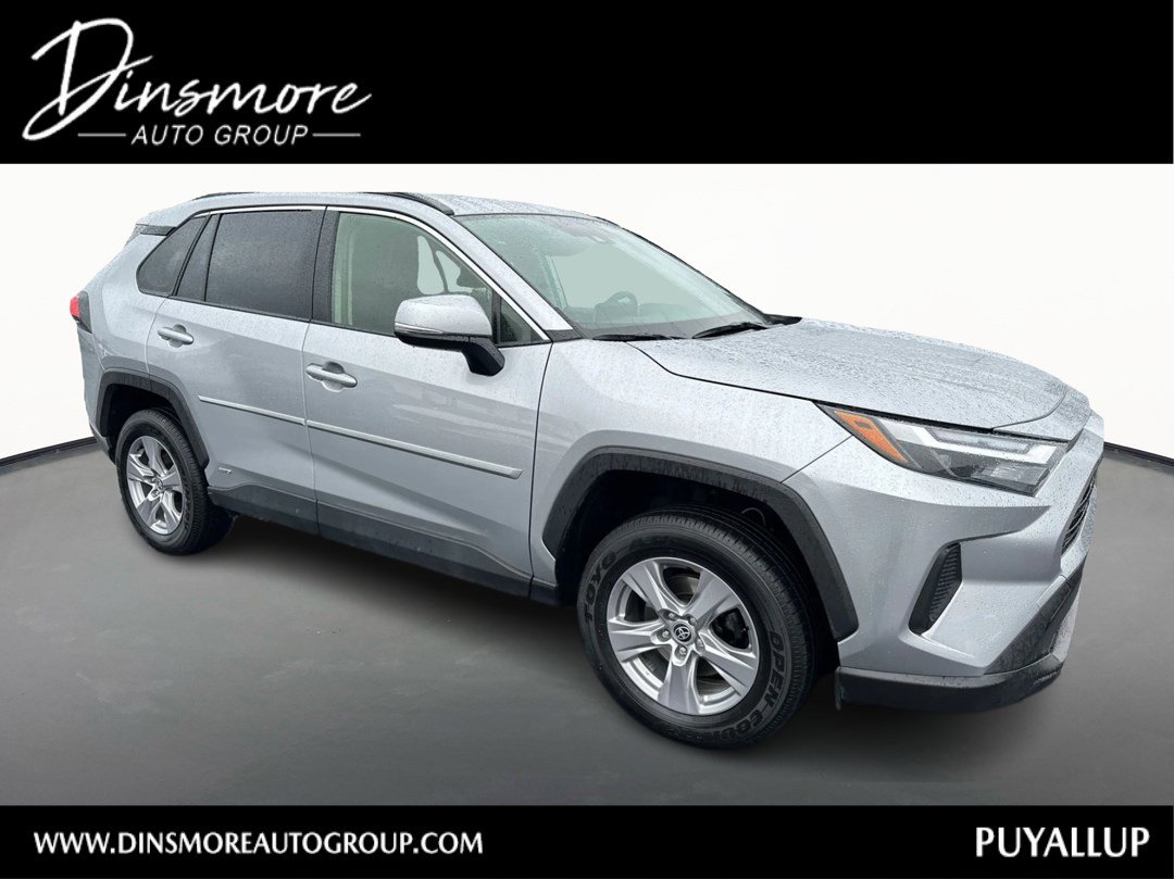 Used 2025 Toyota RAV4 XLE w/ Weather Package