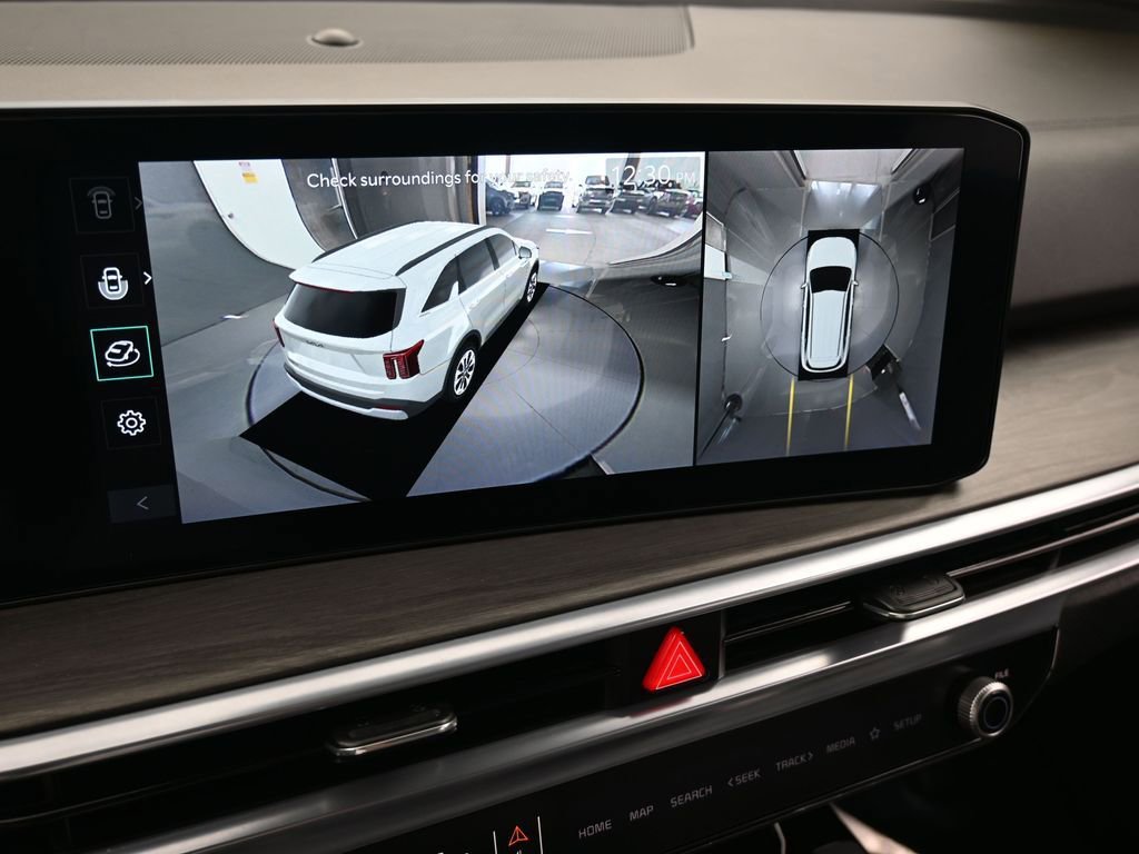 Used 2024 Kia Sorento SX Prestige w/ Sage Leather Package image 27