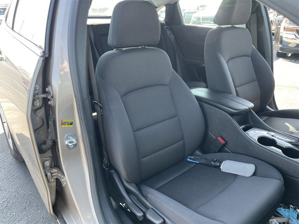 Used 2023 Chevrolet Malibu LT w/ Driver Confidence Package image 23