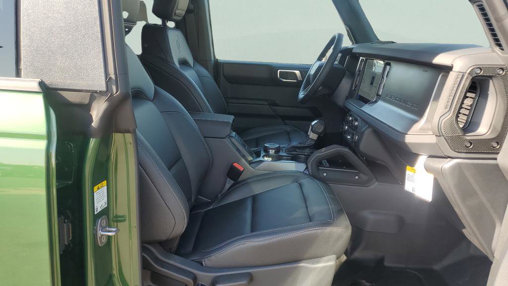 New 2025 Ford Bronco Badlands AWD/4WD image 19
