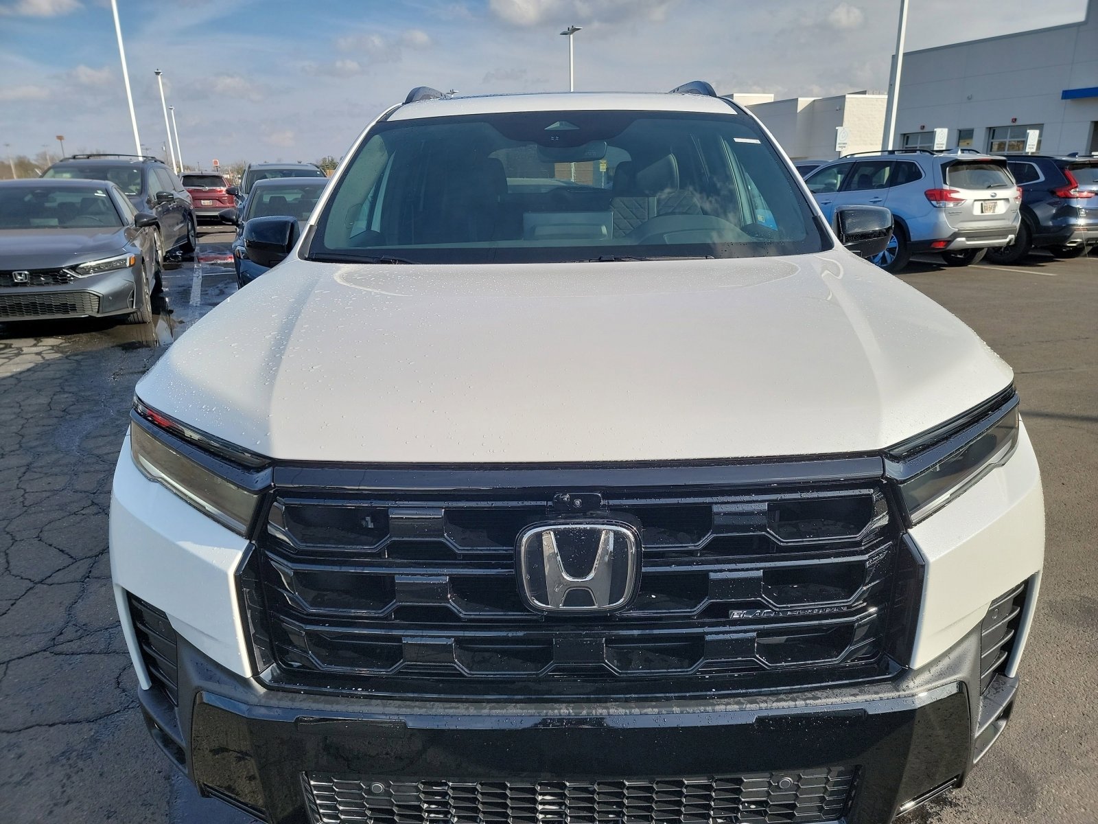 New 2026 Honda Pilot Black Edition image 2