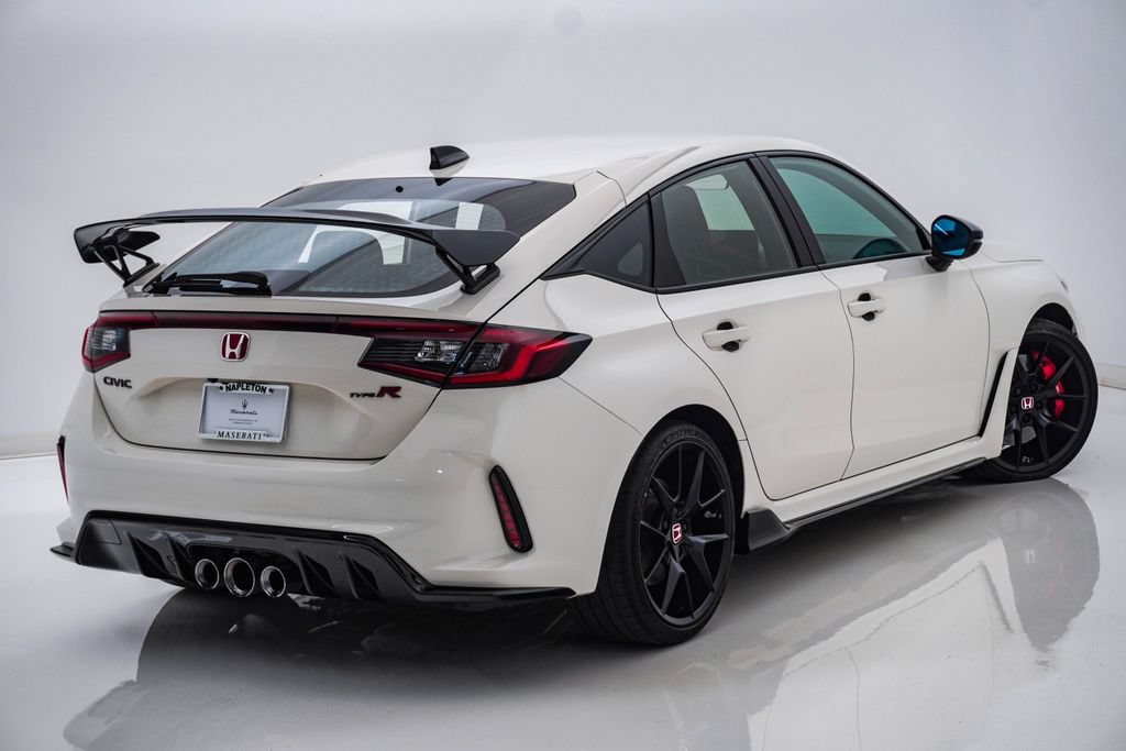 Used 2025 Honda Civic Type R image 11
