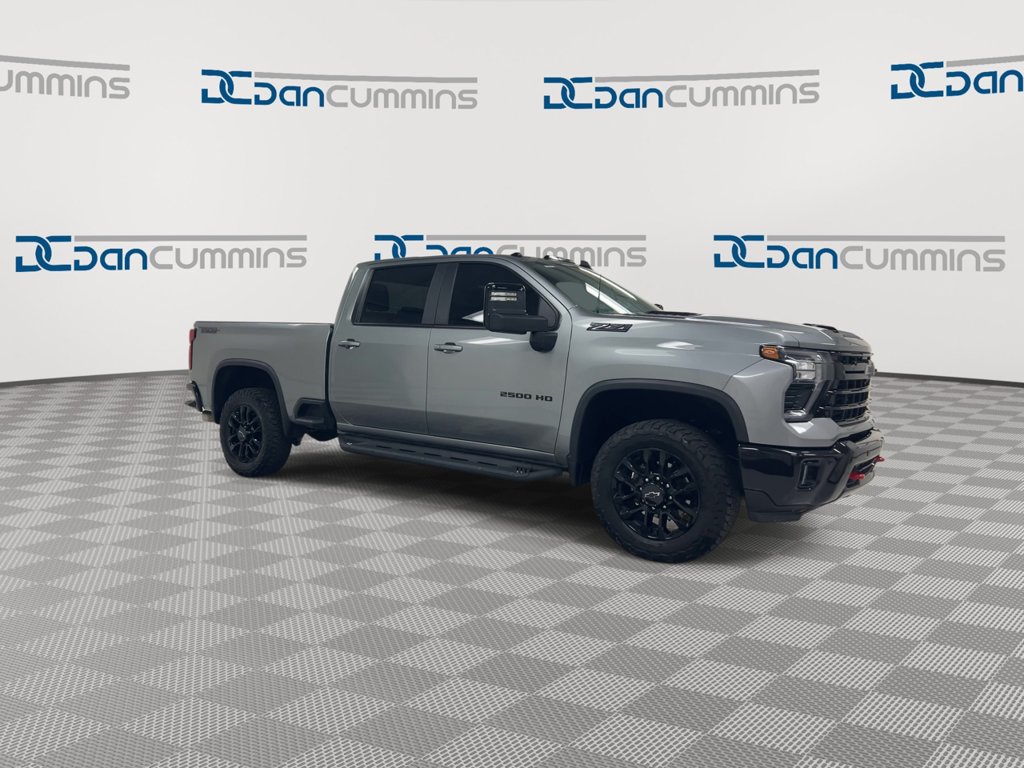 Used 2025 Chevrolet Silverado 2500 LT w/ Trail Boss Package AWD/4WD image 2
