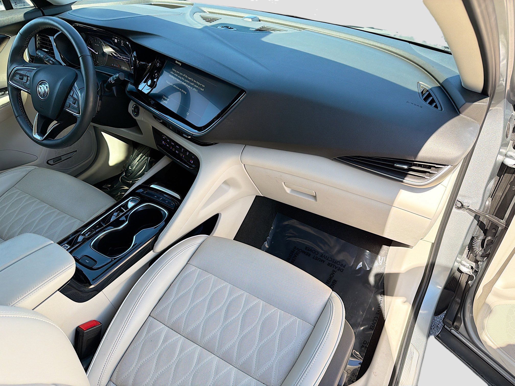 Used 2023 Buick Envision Avenir image 14