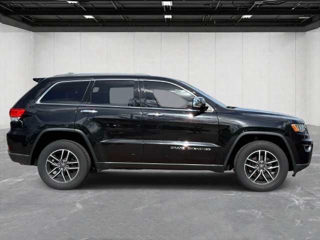 Used 2019 Jeep Grand Cherokee Limited AWD/4WD image 4