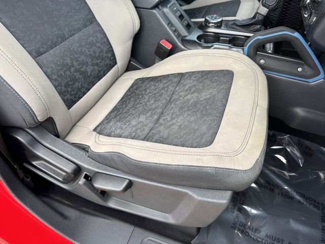 Used 2022 Ford Bronco Wildtrak image 16