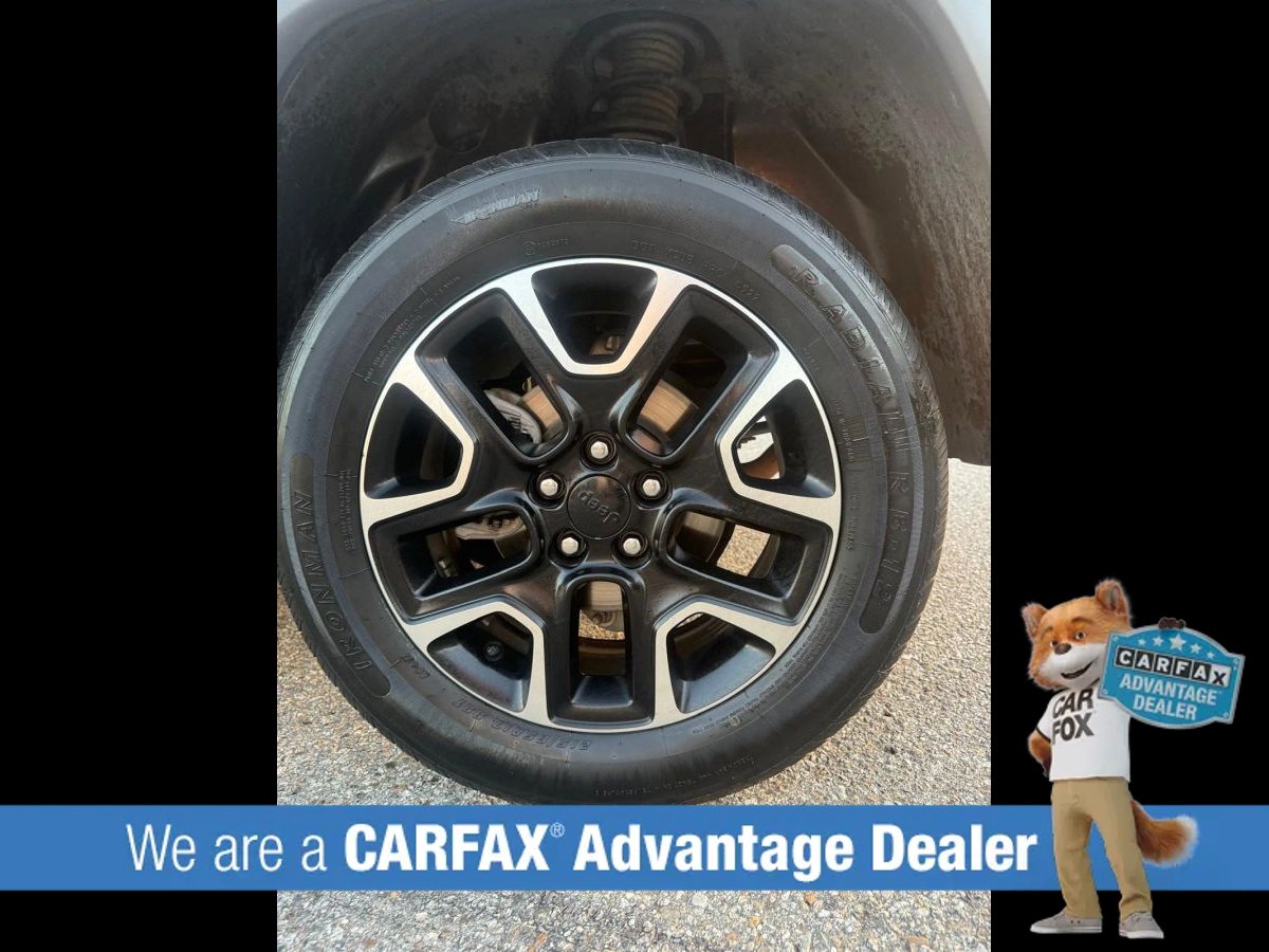 Used 2020 Jeep Compass Trailhawk AWD/4WD image 24