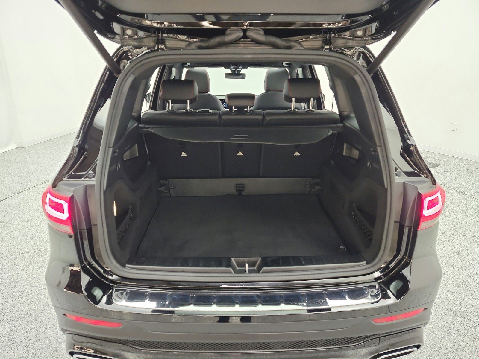 Used 2022 Mercedes-Benz GLB 250 image 21