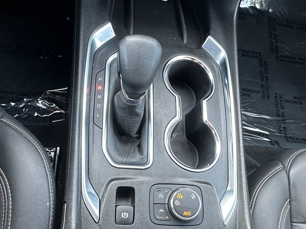 Used 2023 Chevrolet Traverse LT w/ LPO, Cargo Package image 17