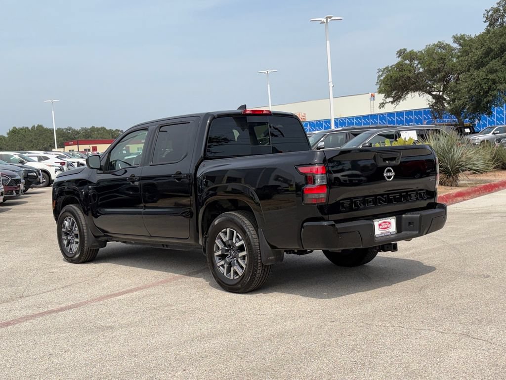 Used 2024 Nissan Frontier SL w/ Technology Package RWD image 6
