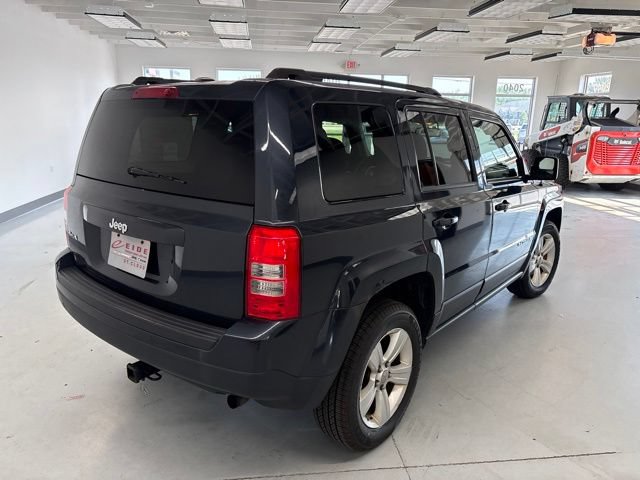 Used 2014 Jeep Patriot Sport w/ Power Value Group AWD/4WD image 9