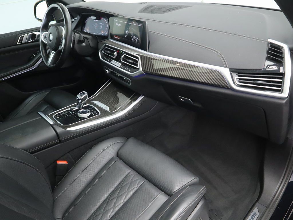 Used 2023 BMW X5 M50i w/ Executive Package image 18